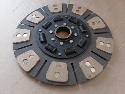 Фото 1 - диск сцепления ведомый МТЗ-2522, 2822, 3022, 3522 (сегментный с мет/керам) JFD 2522-1601130-А (мет/кер) Диск сцепления ведомый МТЗ-2522, 2822, 3022, 3522 (сегментный с мет/керам) JFD 2522-1601130-А (мет/кер) (фото 1)