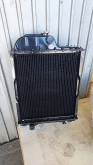 Радиатор водяного охлаждения МТЗ, Т-70 с дв. Д-240, 243 (4-х рядный, алюминиевый с металлическими бачками) JFD 70У-1301010-А (фото 1)