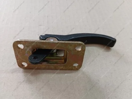 Ручка двери ГАЗ 3302, 4301 внутренняя левая в сборе DETALKA 4301-6105083-01