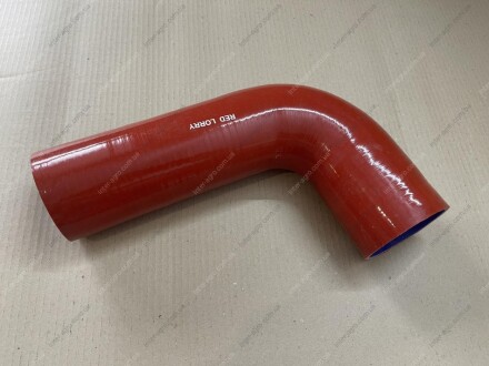 Фото 1 - шланг воздухопроводный ГАЗ 3308, 3309, 4301 (патрубок воздушного фильтра угловой, 75х80) RED LORRY 33081-1109300 Шланг воздухопроводный ГАЗ 3308, 3309, 4301 (патрубок воздушного фильтра угловой, 75х80) RED LORRY 33081-1109300 (фото 1)