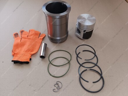 Гильзо-комплект ЗИЛ 130 (Гильза+Поршень+кольца поршневые+палец+стоп.+уплотн. кольца NBR) DETALKA 130-1000108