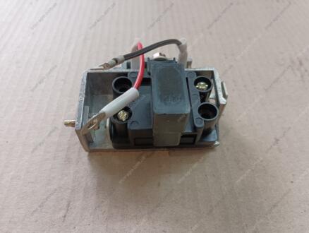 Щеткодержатель генератора КАМАЗ, МАЗ в сб. DECARO Г273-3701010