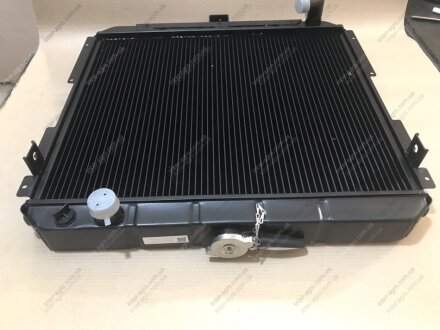 Радіатор водяного охолодження ГАЗ-33104 ВАЛДАЙ (2-х рядний) мідний (S.I.L.A. AC) S.I.L.A. 33104-1301010-30С