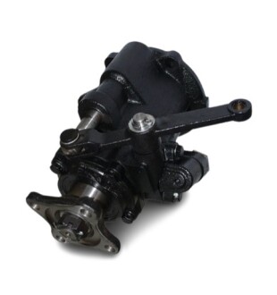 Фото 1 - коробка отбора мощности УРАЛ 4320 (механический привод) S.I.L.A. 4320-4202010 Коробка отбора мощности УРАЛ 4320 (механический привод) S.I.L.A. 4320-4202010 (фото 1)