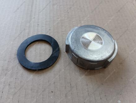 Пробка бака топливного МТЗ алюминиевая TIGEAR 082-1103010