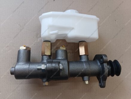 Циліндр гальмівний головний ГАЗ 53, 3307, 66 2-секційний із бачком (S.I.L.A. AC) S.I.L.A. 66-11-3505211