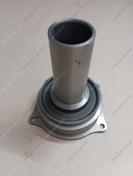 Кришка первинного валу ГАЗ-33104 ВАЛДАЙ, ГАЗ-3308, ГАЗ-3309 (вир-во AC) S.I.L.A. 3309-1701040 (фото 1)