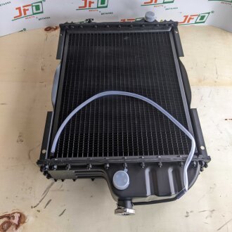 Радиатор МТЗ Д-240, 243 (4-х рядный, латунный с металлическими AlZn бачками) JFD 70У-1301010-01(С)